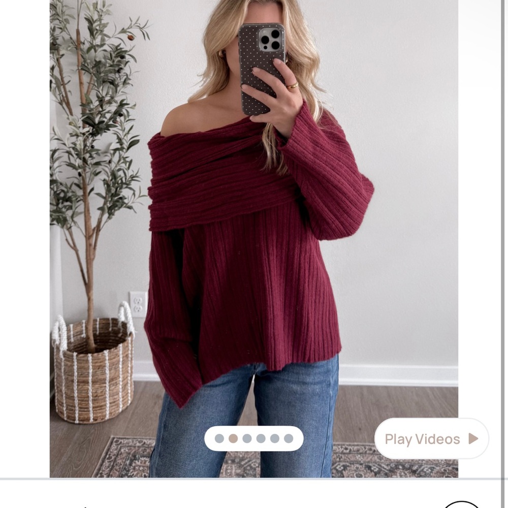 Le Lis Off-Shoulder Wine Sweater